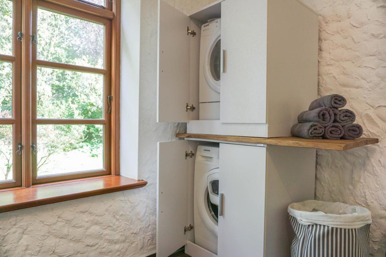 Ruhe unter Reet - Haus mit Sauna&Kamin im Grünen Gnarrenburg Exterior foto